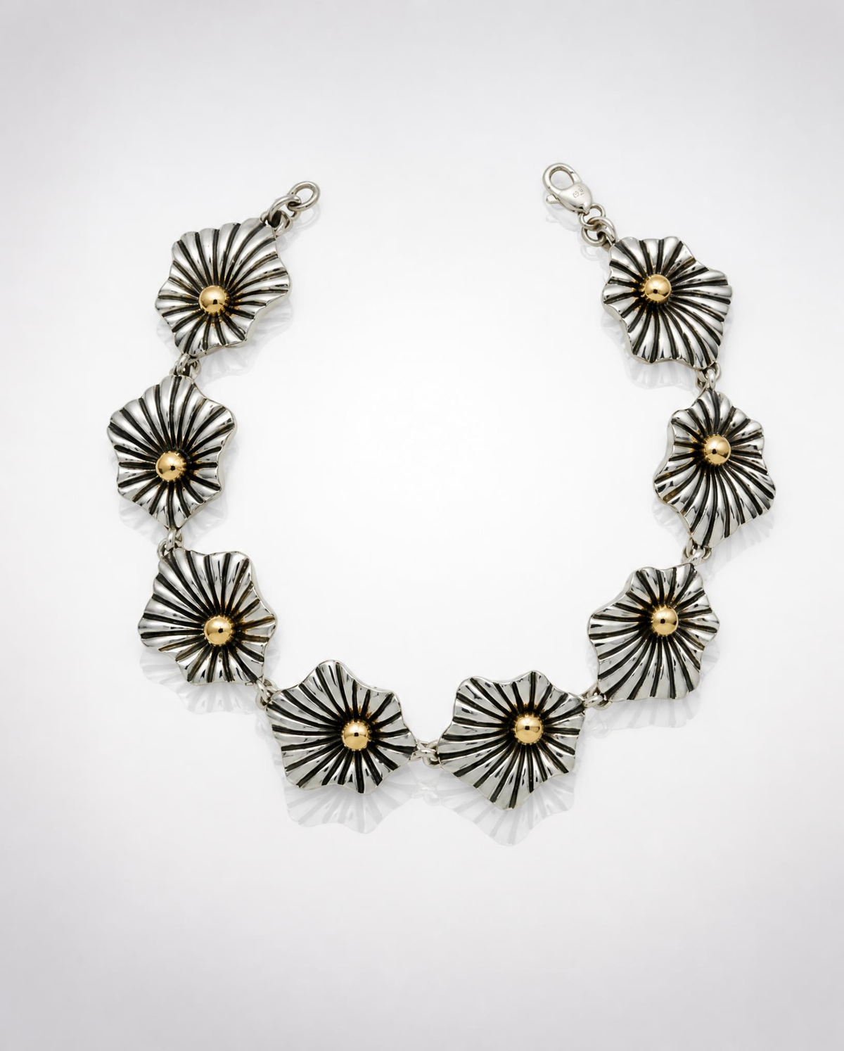 Sterling Silver Fluted Flower Link Bracelet