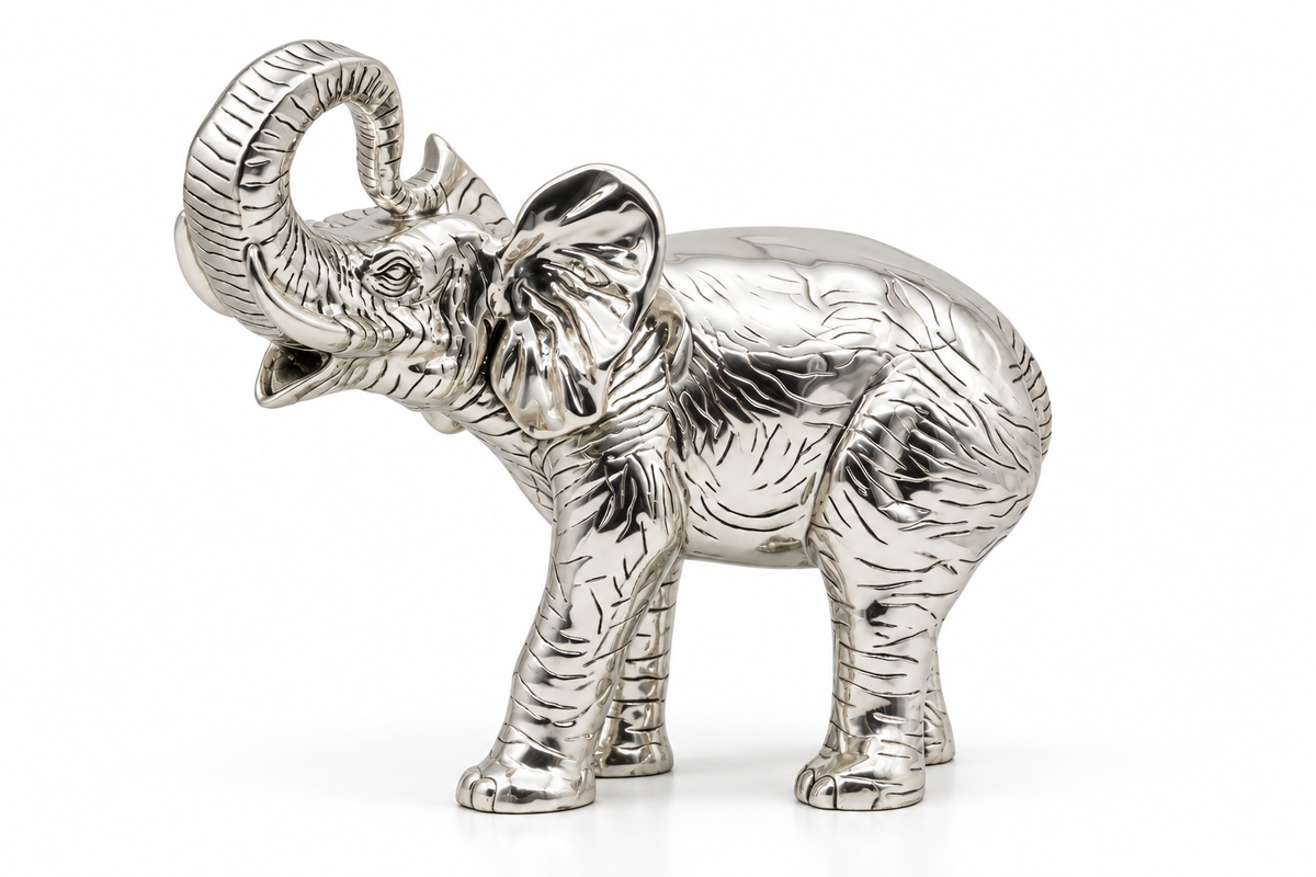 Trumpeting Giant