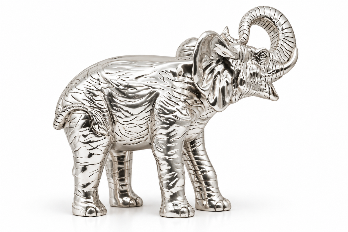 Trumpeting Giant